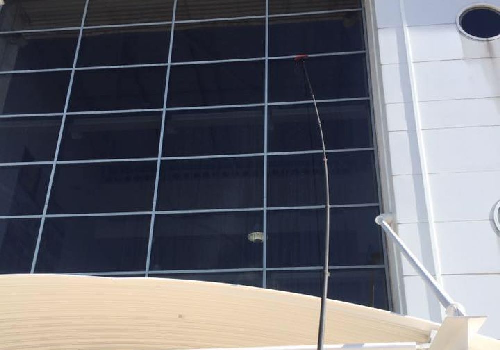 window cleaners stoke golding